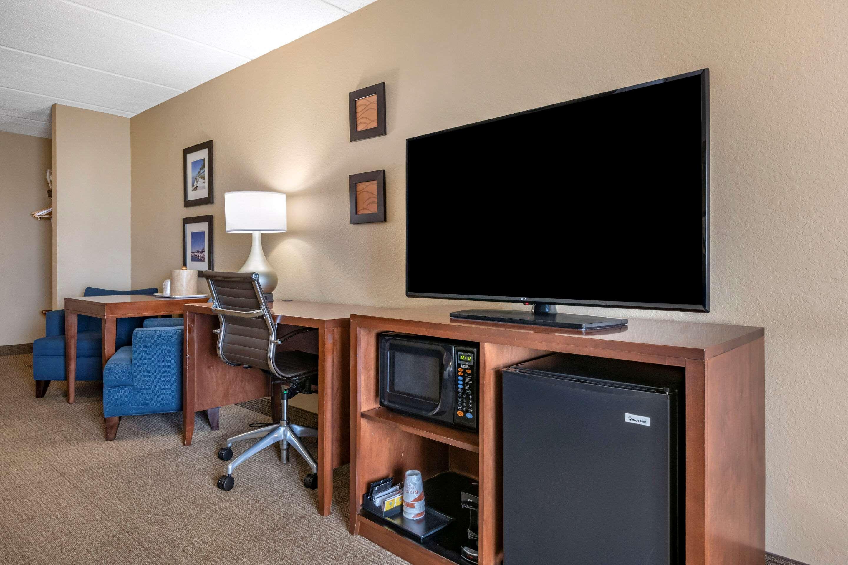 Comfort Inn & Suites Orlando North Sanford Zewnętrze zdjęcie