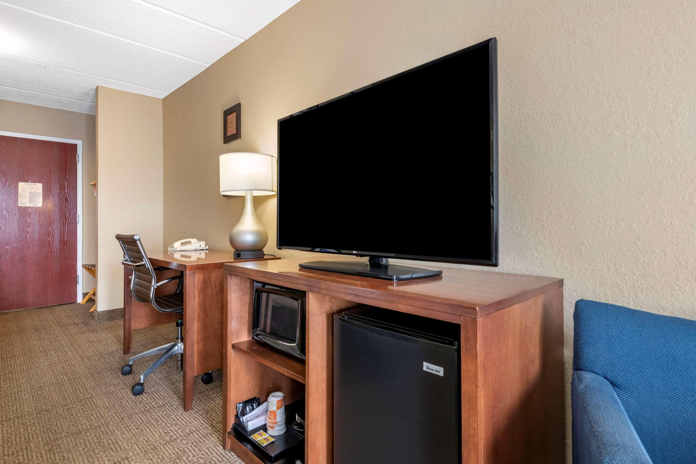 Comfort Inn & Suites Orlando North Sanford Zewnętrze zdjęcie