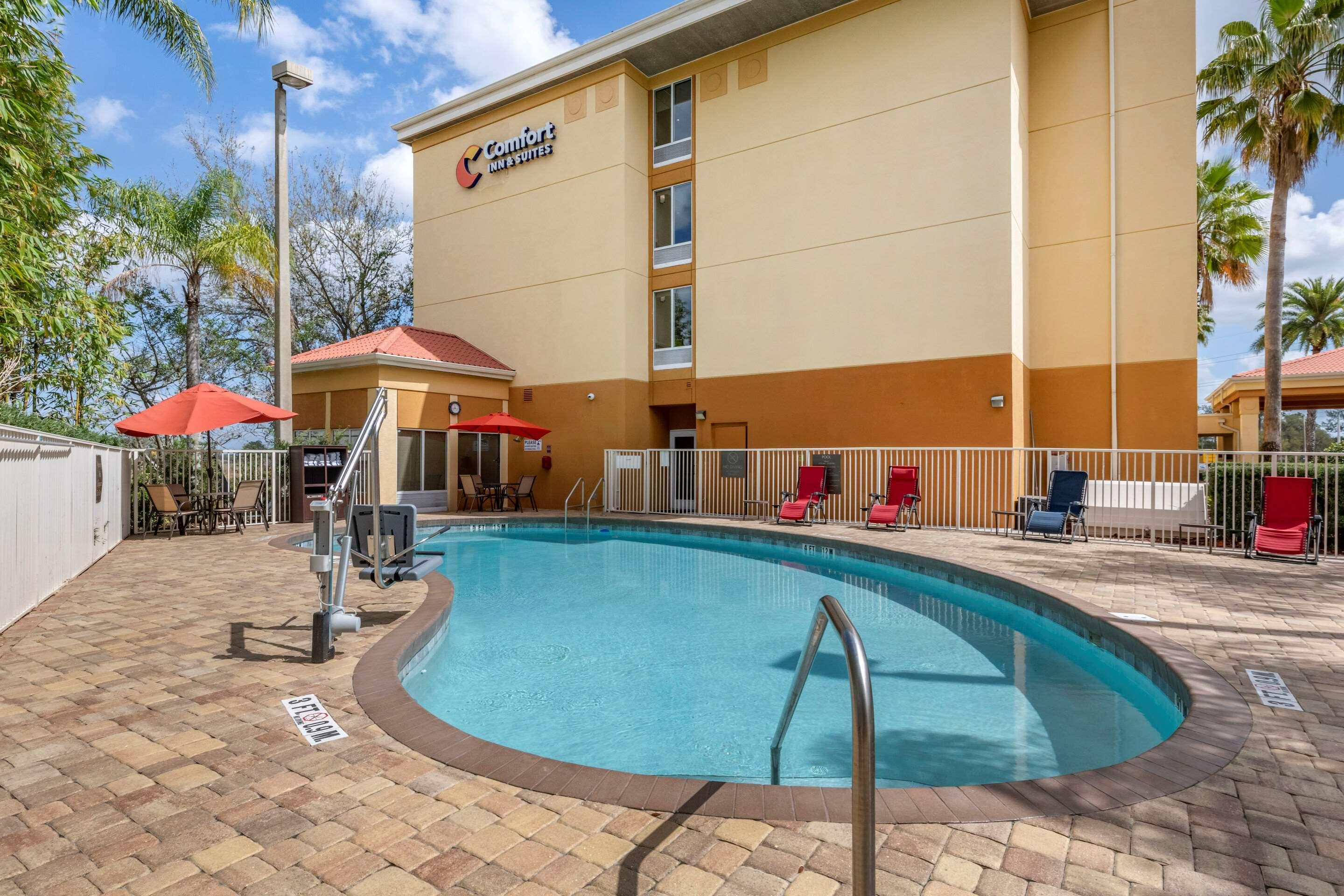 Comfort Inn & Suites Orlando North Sanford Zewnętrze zdjęcie